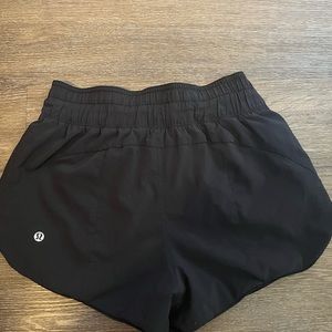 Lululemon Reversible shorts